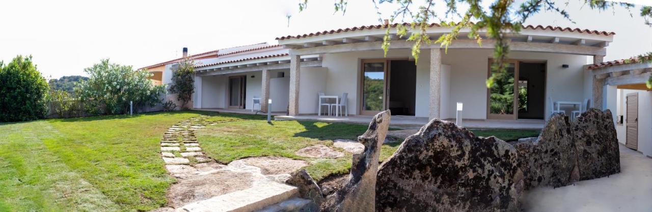 La Corte Di Pulicinu Baja Sardinia Eksteriør billede