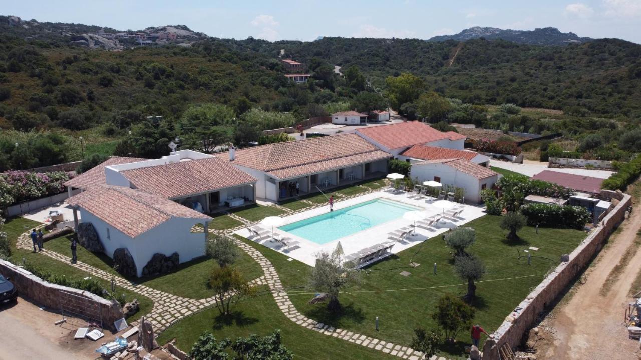 La Corte Di Pulicinu Baja Sardinia Eksteriør billede