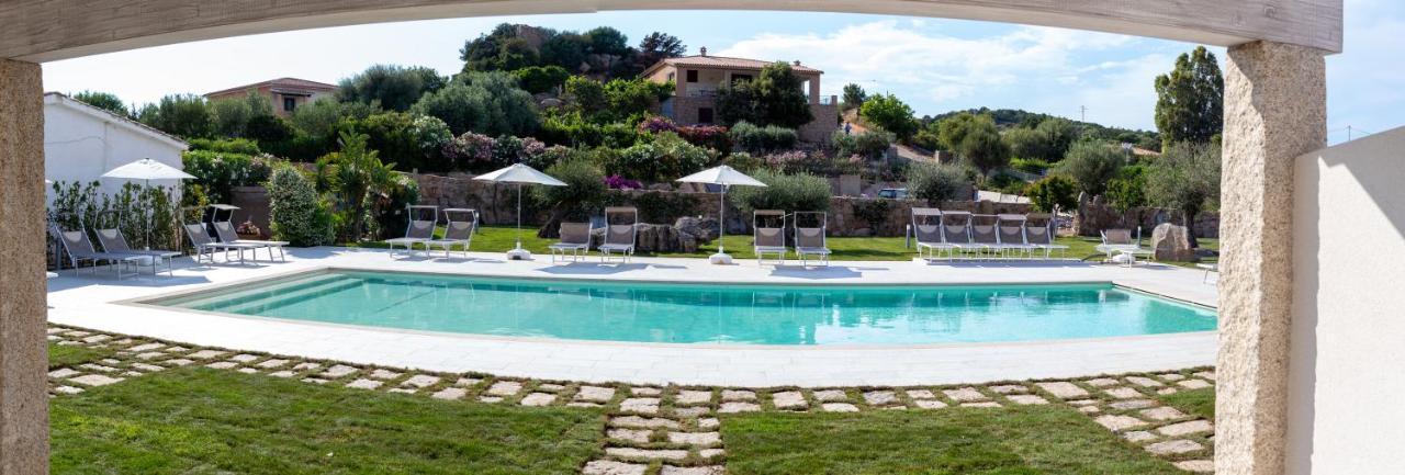 La Corte Di Pulicinu Baja Sardinia Eksteriør billede